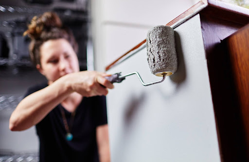 painting a cabinet | kitchen cabinet painting