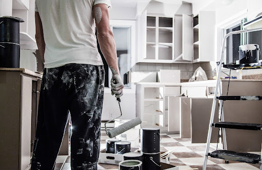painting a kitchen | kitchen cabinet painting